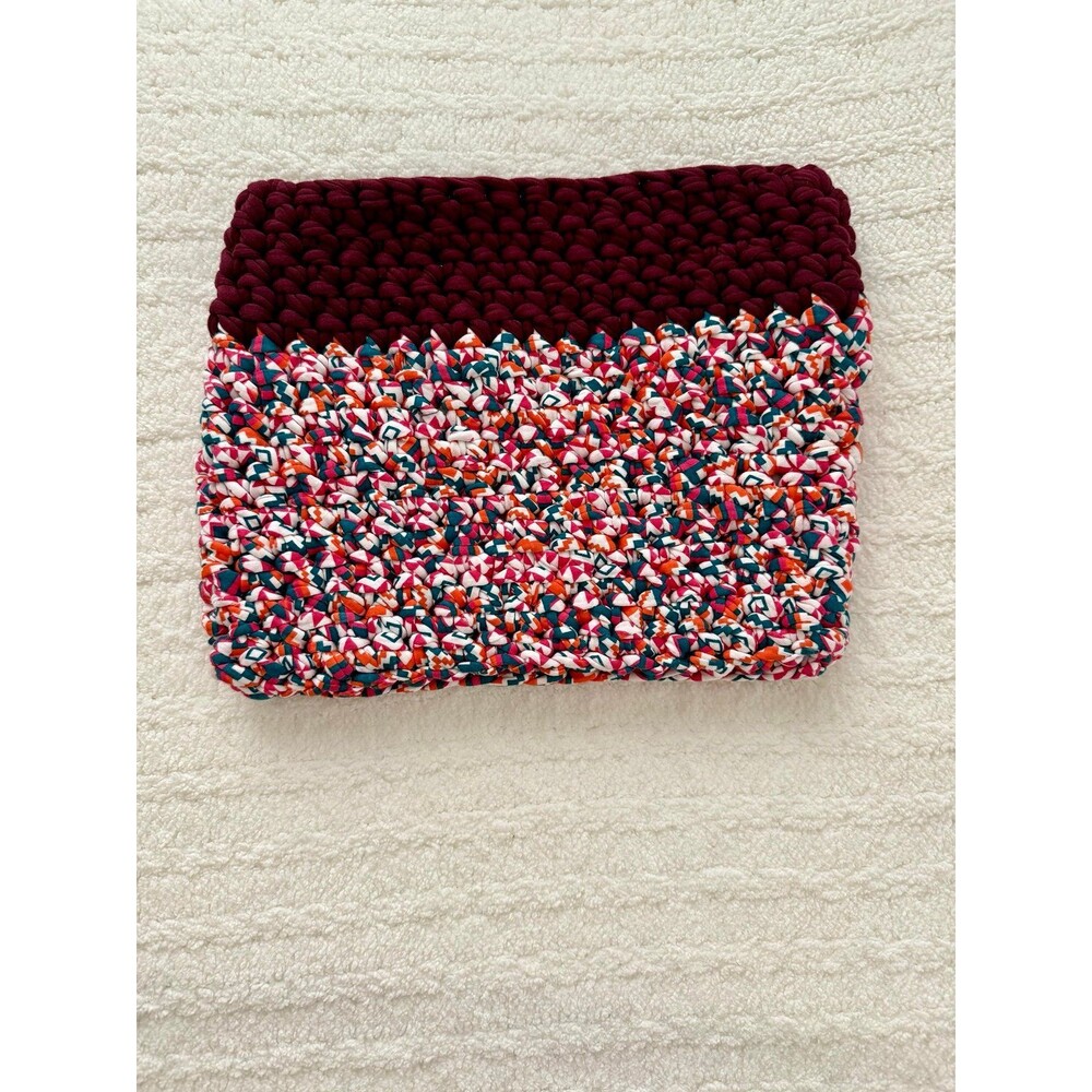 Le French Pique Pouch - Multicolored